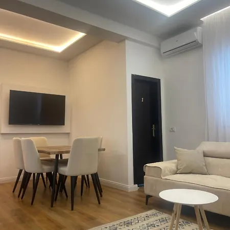 Sunny Bliss Apartment *