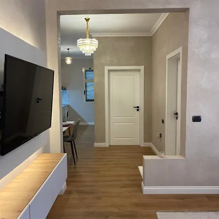 Sunny Bliss Apartment Tirana