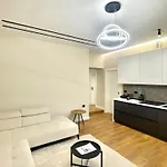 شقة Sunny Bliss تيرانا