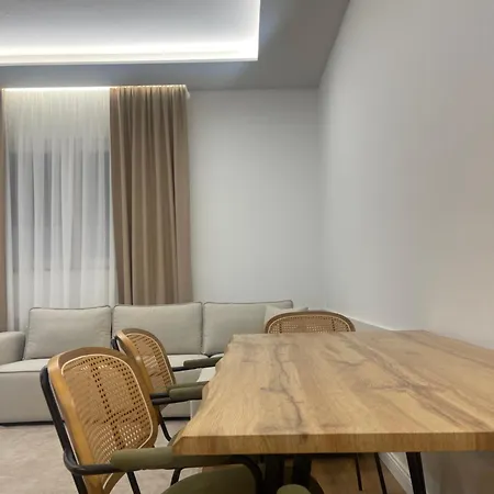 Sunny Bliss Apartment Tirana