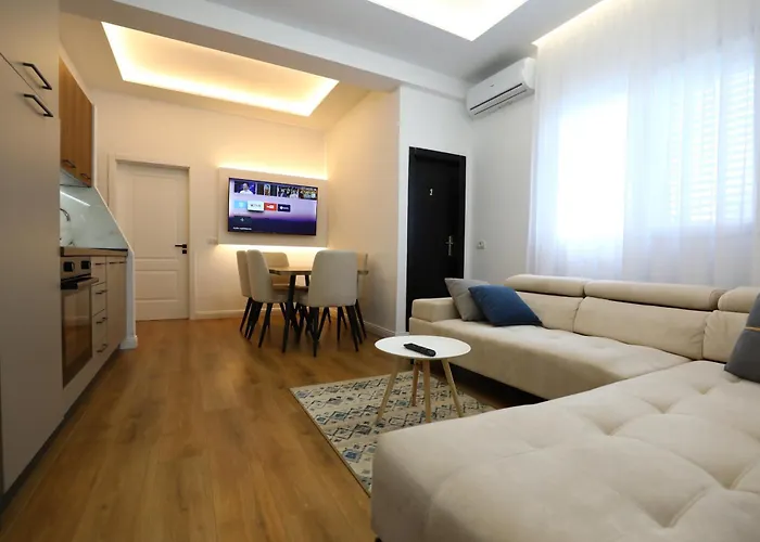 Sunny Bliss Apartamento Tirana